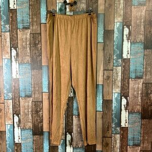 Salon studio Petite Medium camel stretchy soft pants